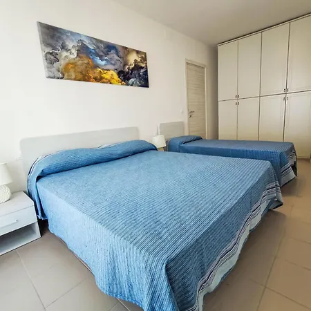 Lungomare Sabbiadoro 13 By Interhome Daire *