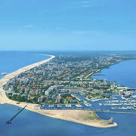 Lungomare Sabbiadoro 13 By Interhome Lignano Sabbiadoro